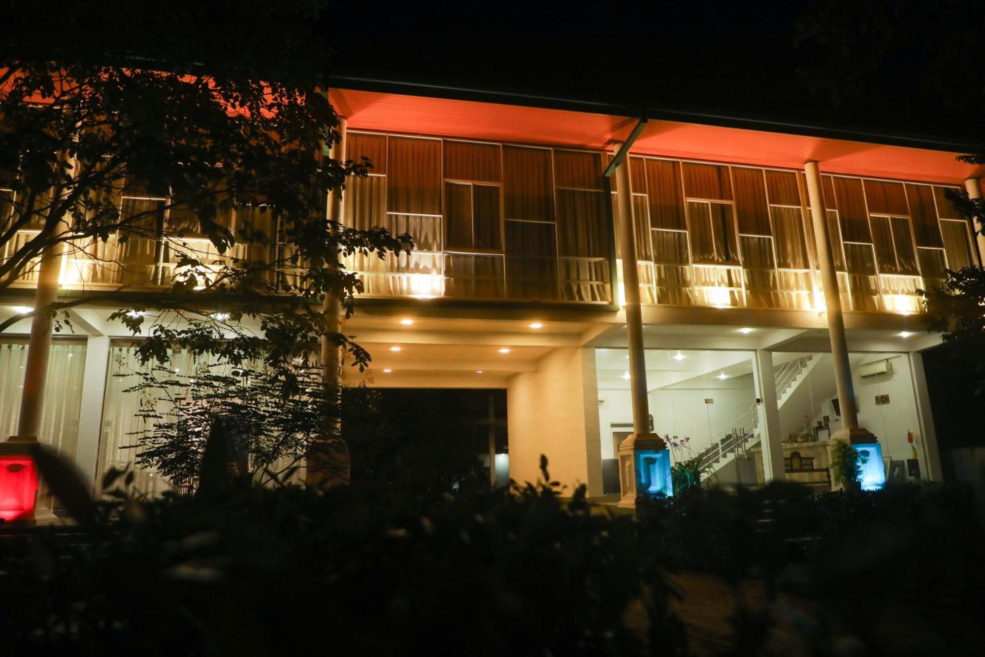 Athkandura Hotel ฮาบารานา ภายนอก รูปภาพ