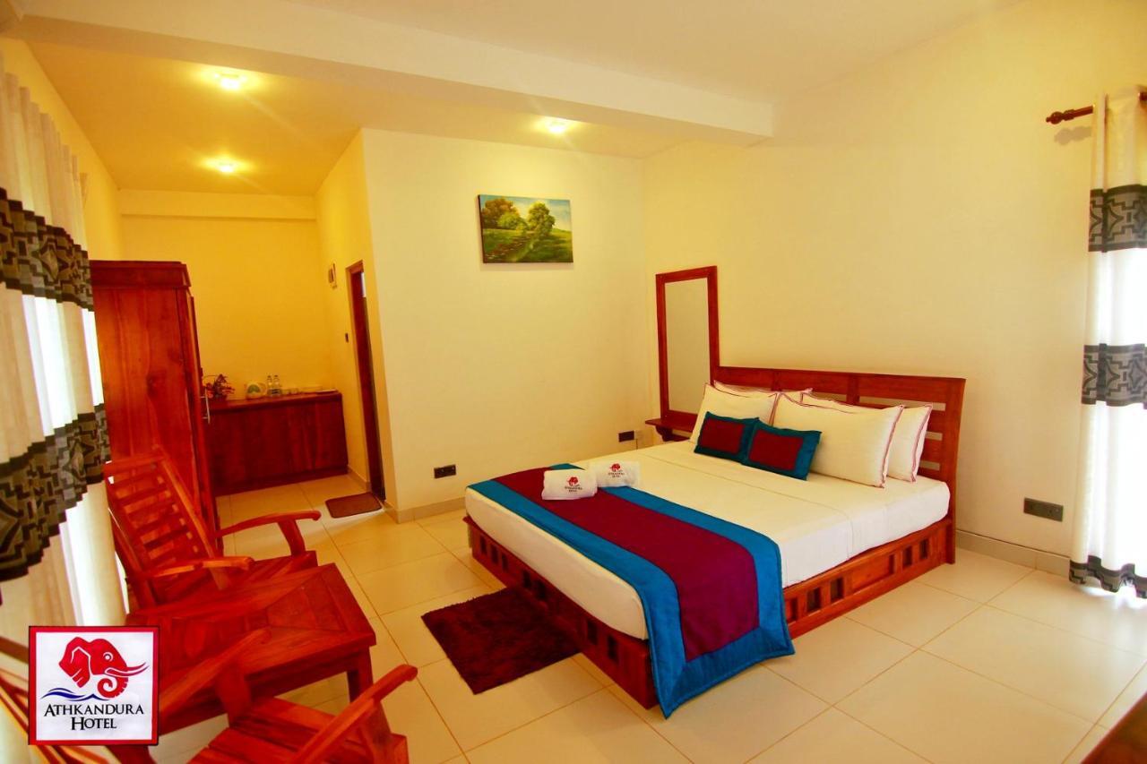 Athkandura Hotel ฮาบารานา ภายนอก รูปภาพ